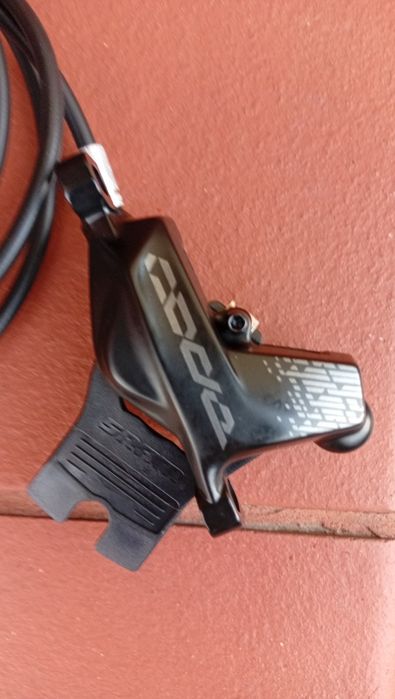 Hamulce tarczowe Sram code  nowe  tył