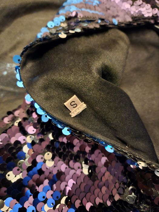 Sukienka z cekinami na sylwestra