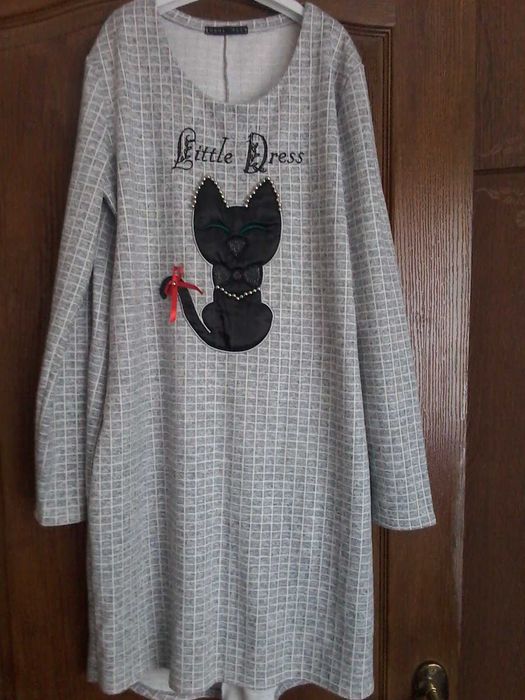 Очень оригинальные, красивые платья 48р.