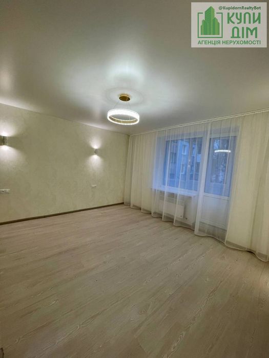Продаж 1-но квартири на Г.Рятувальників (відеоогляд)