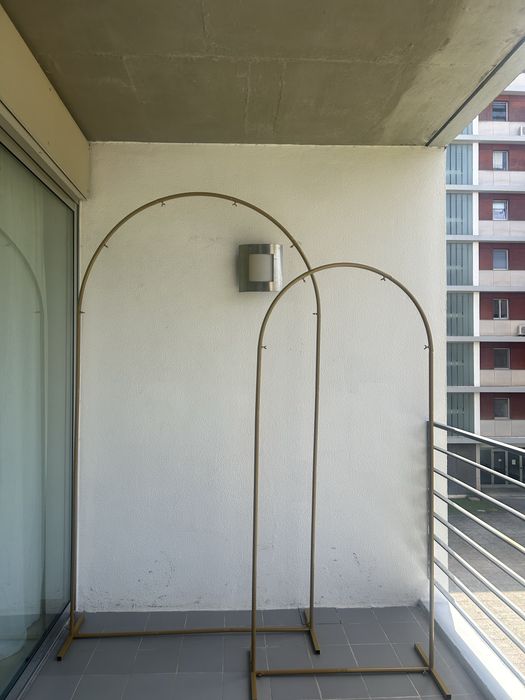 Alugo  material de decoração 40€