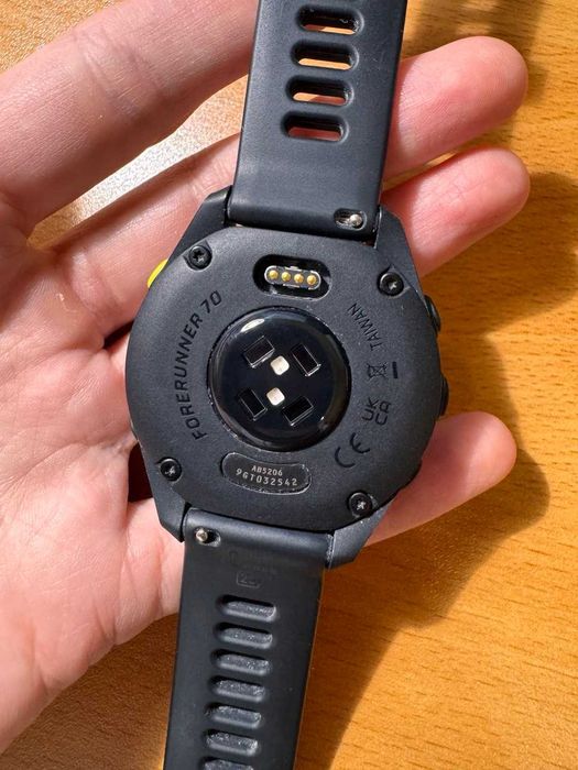 Garmin Forerunner 70 43mm - майже новий, гарантія, повний комплект