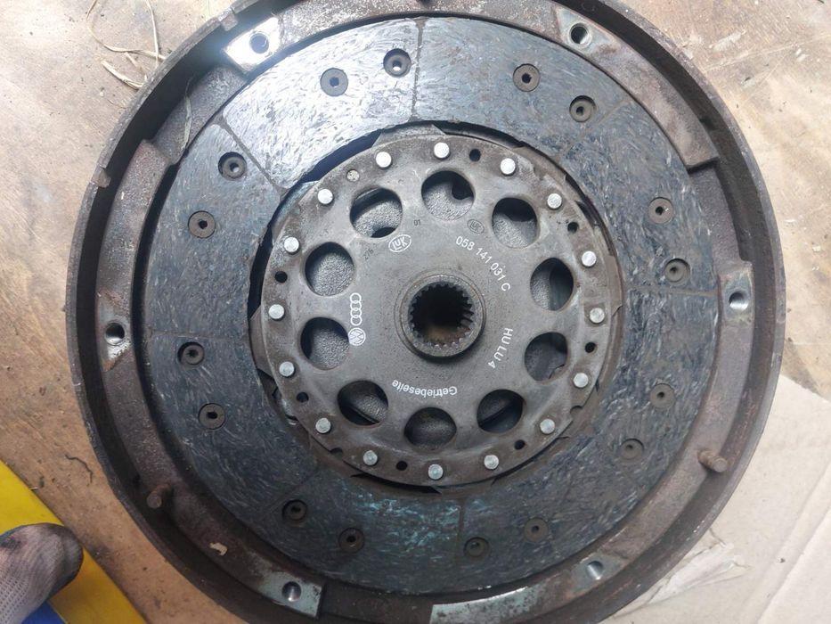 Щеплення двумасове LUK  volkswagen 1.8t 1.9tdi