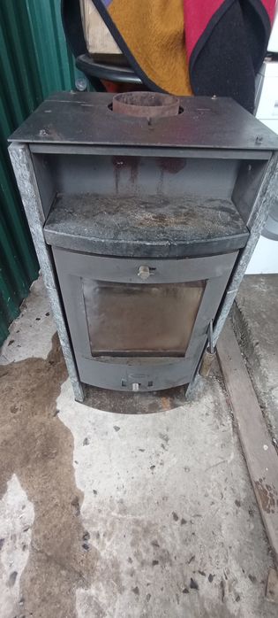 Камін продається