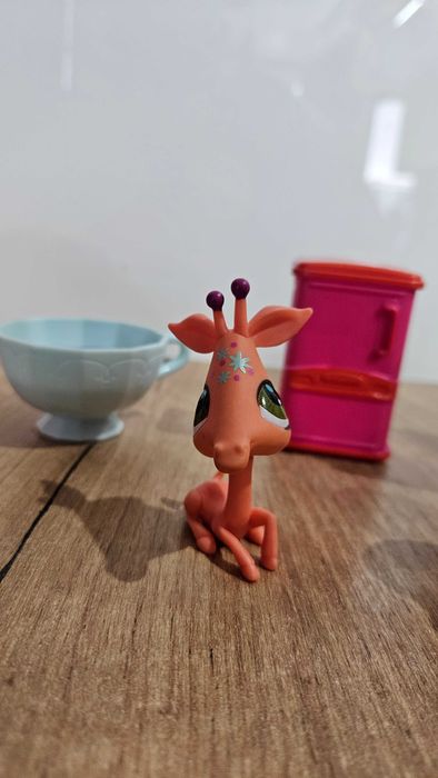 Littlest Pet Shop FRIENDS , 4 figurki