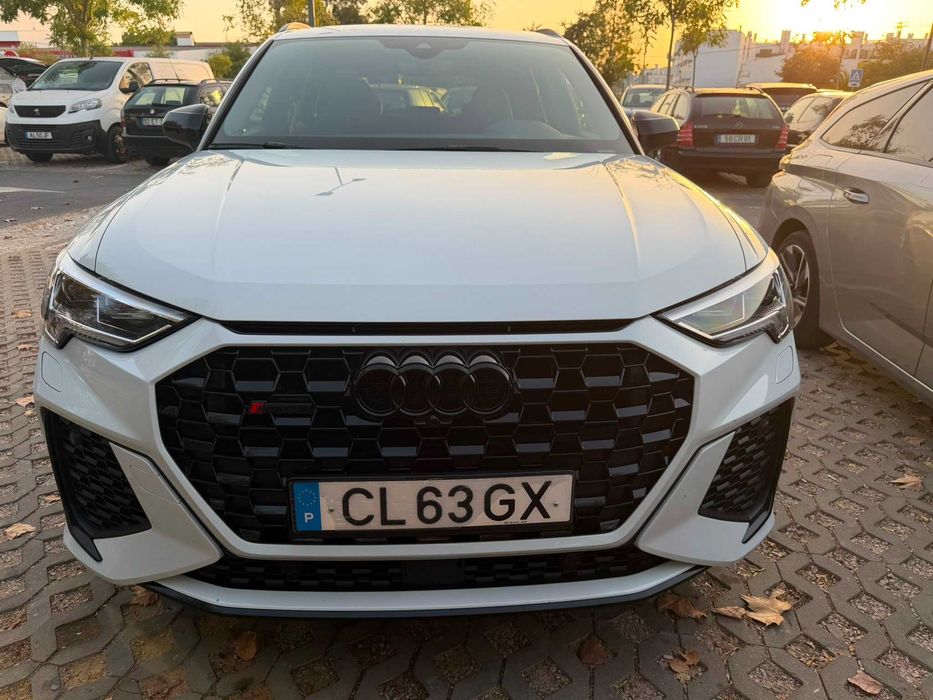 Audi RS Q3 TSFI quattro S tronic