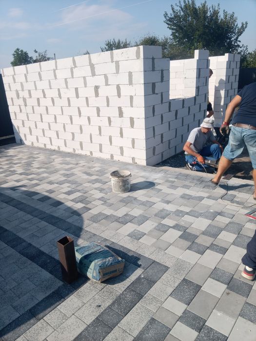 Будівельні роботи