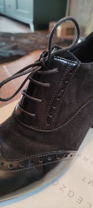 Buty ze skóry naturalnej skórzane skóra czarne lakierowane geox