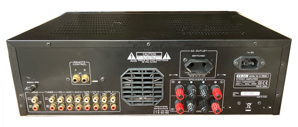 TEAC Integrated Stereo Amplifier