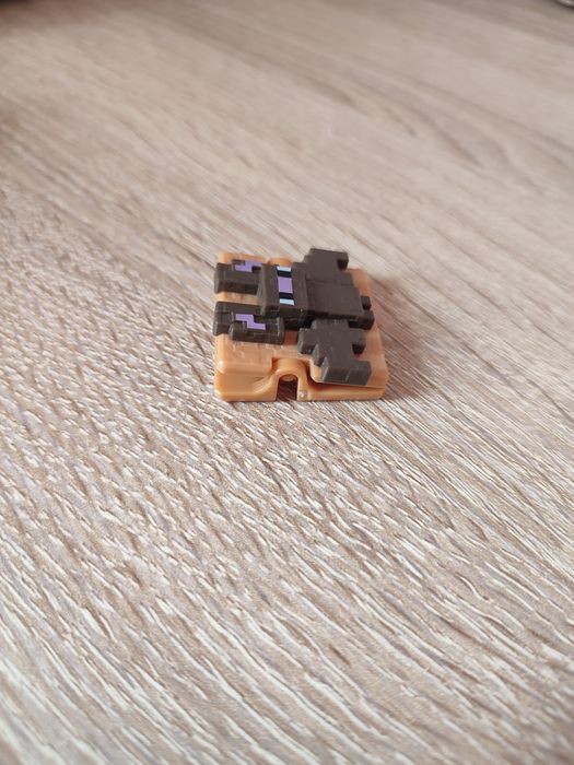 Figurka spinacz Minecraft nietoperz