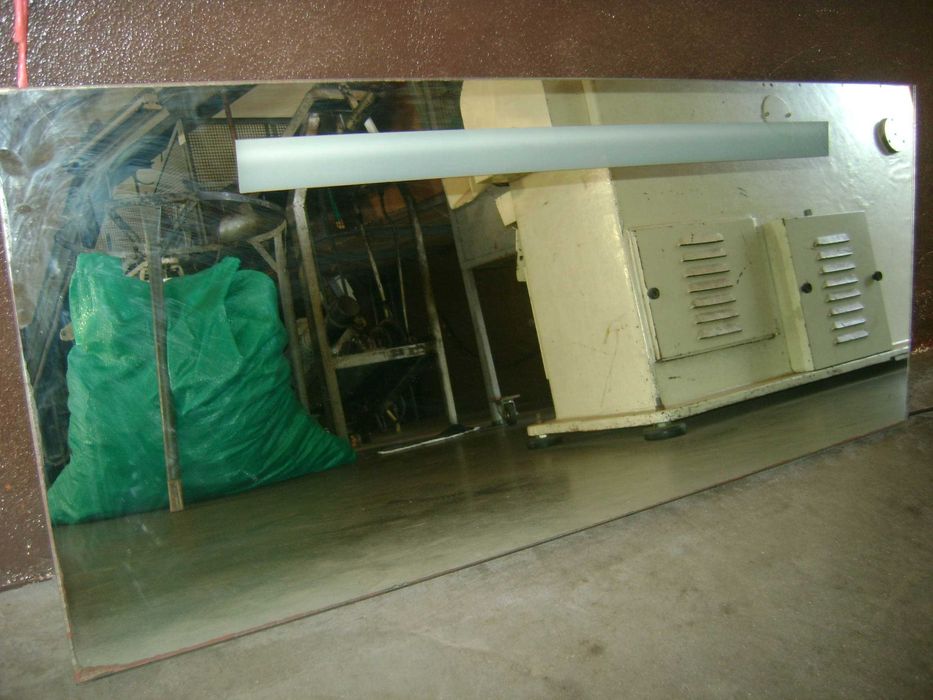 Espelho de Wc com iluminação embutido 120cm