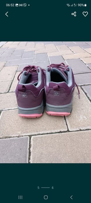 Оригінальні Кросівки трекінгові jack wolfskin 37