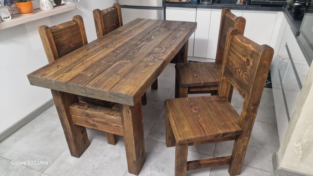 Stół + krzesła *lite drewno