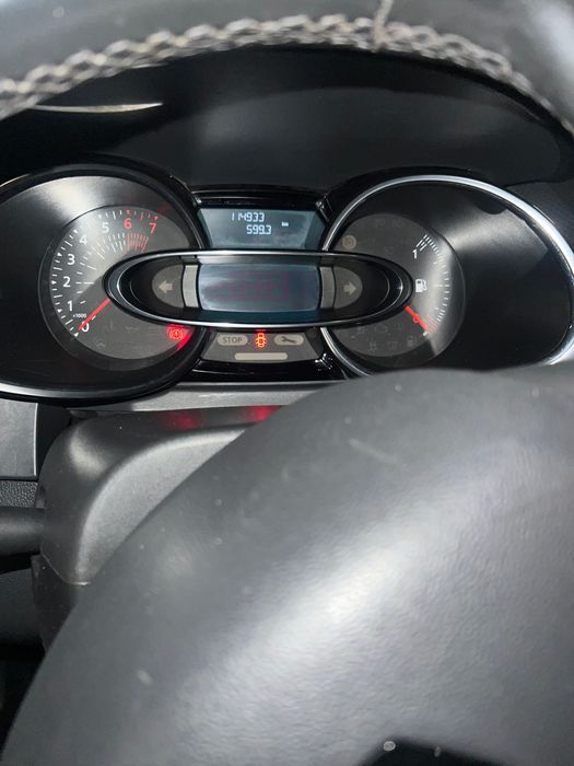 Renault Clio — fotografia 6