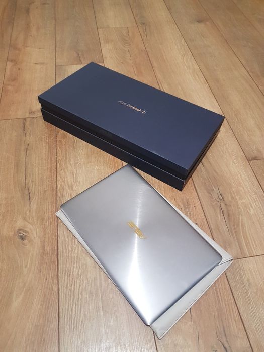 Asus Zenbook 3 UX390