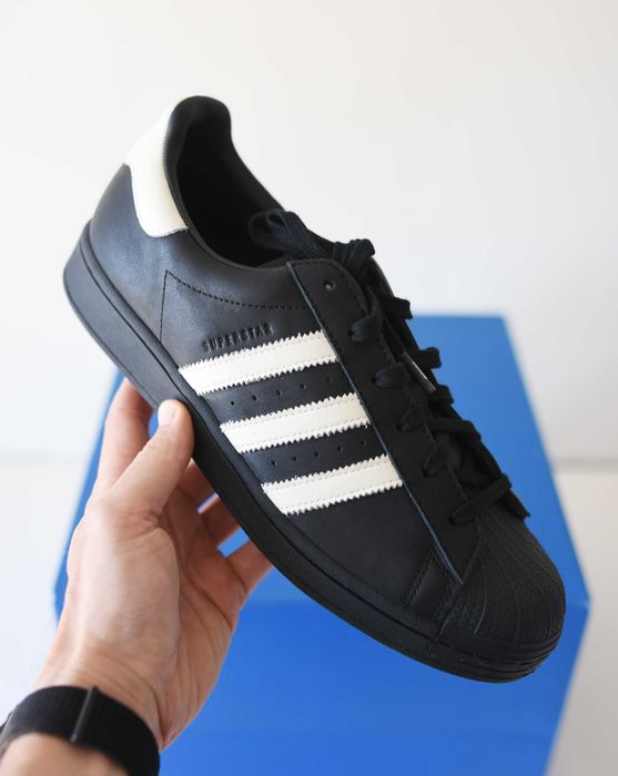 adidas Superfinger Superstar x AVAVAV - 43 1/3 - nowe buty