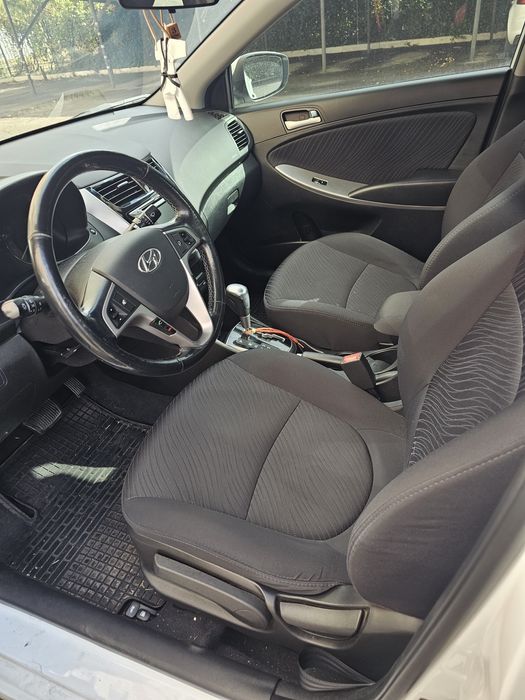 Продам Hyundai Accent