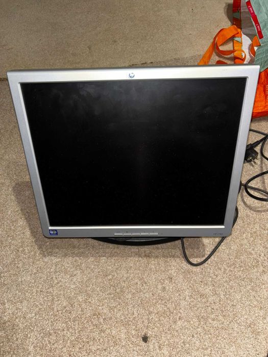 2 Monitores PC 60Hz de 19'