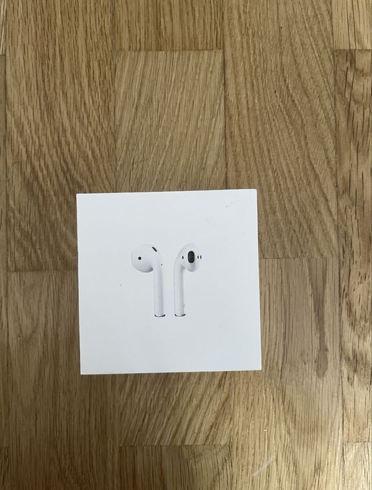 Apple AirPods 2-го покоління (б/в, хороший стан)