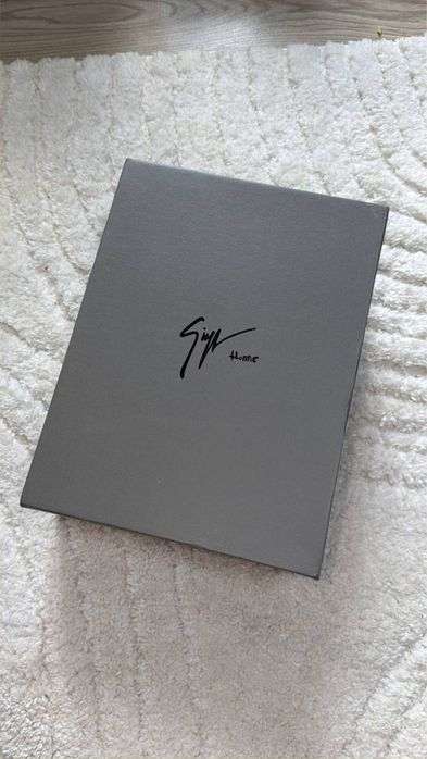 Giuseppe zanotti,нові,розміри:38,39