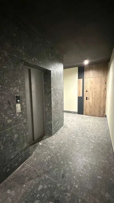 Продаж трикімнатної квартири 83 м2 ЖК Петрівське містечко 2