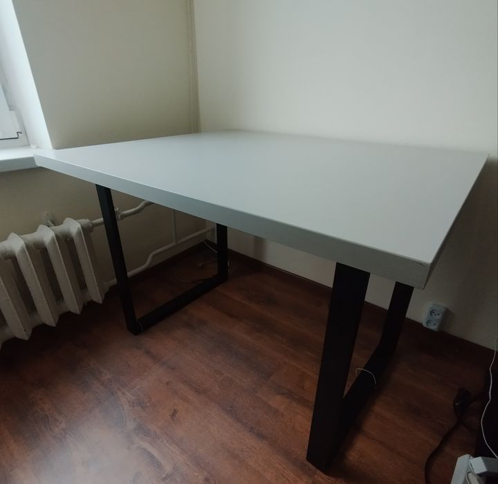 Стол лофт в комплекте