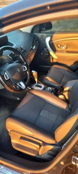 Продаю Рено меган 3