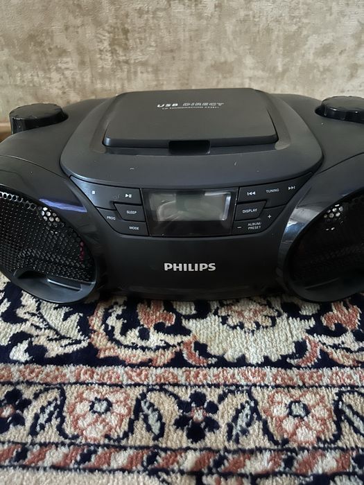 Магнитола pHILIPS