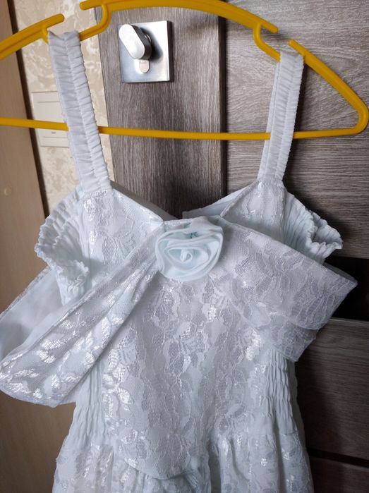 Продам святкове платтячко