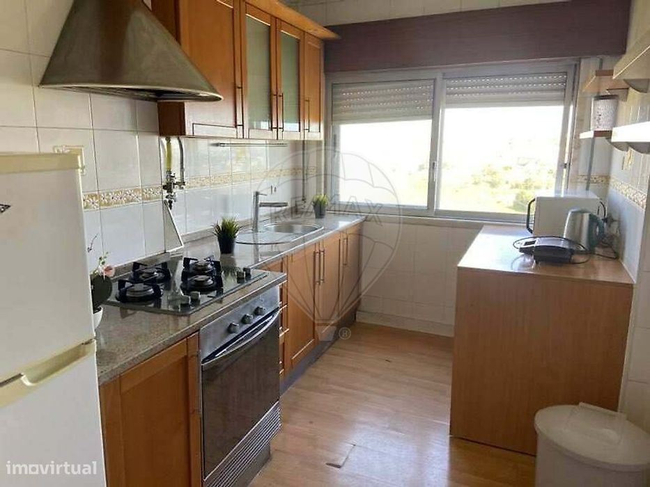 Apartamento T2 para arrendamento