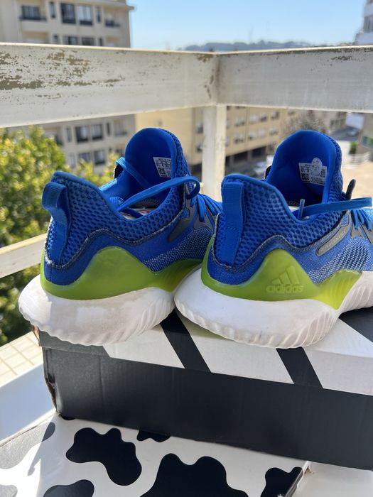 Sapatilhas adidas Alphabounce - Tam. 36 2/3 (Muito bom estado)