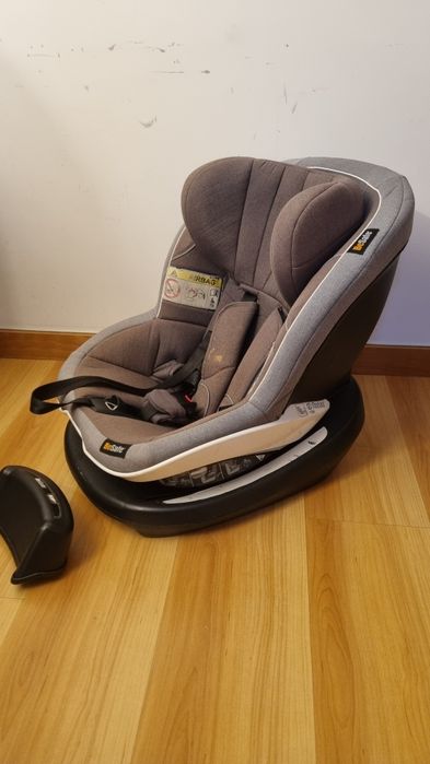 Cadeira criança carro.