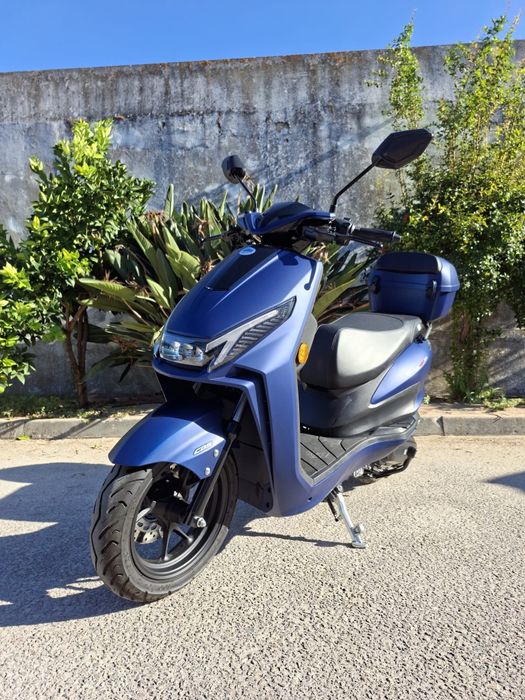 MYTOS: EVO 125 - como nova