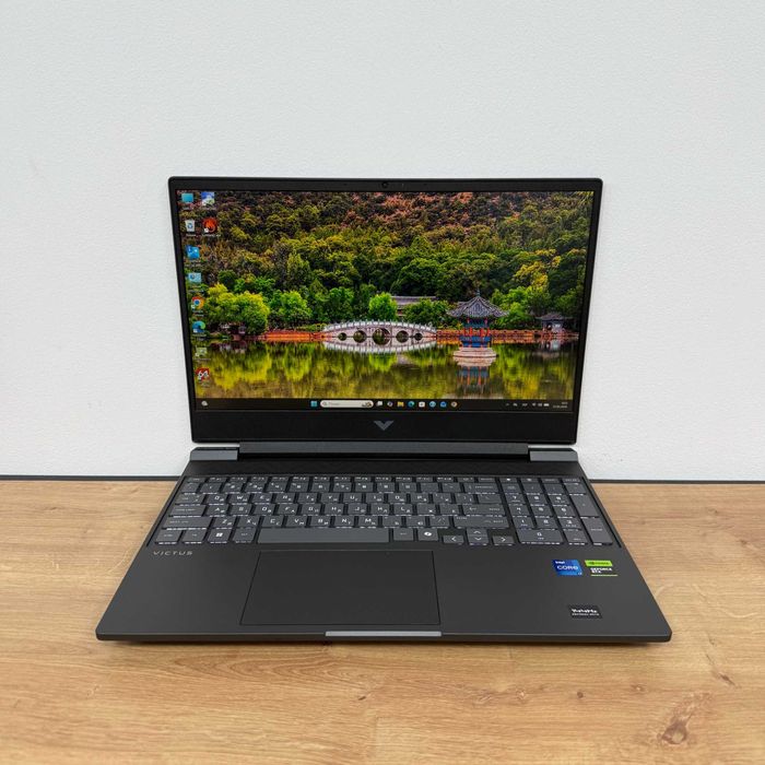 HP Victus Gaming 15 { i7-13620H | RAM-16gb | SSD - 1024 gb | RTX 5060-8Gb } 09588SV