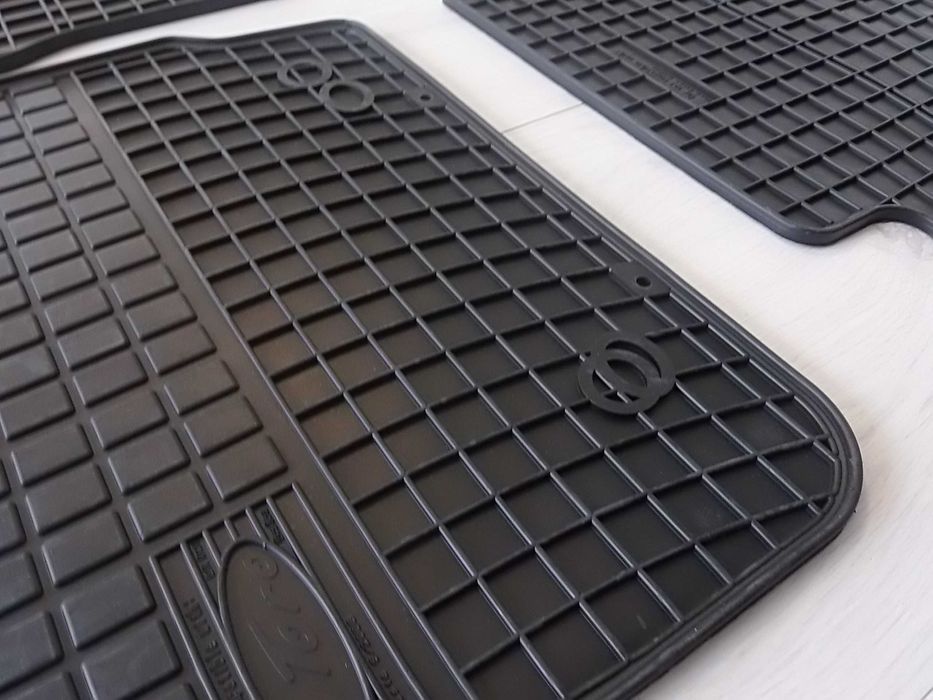 Dywaniki Gumowe FORD FIESTA MK7 08-11 i 11-17 FL Idealnie Dopasowane