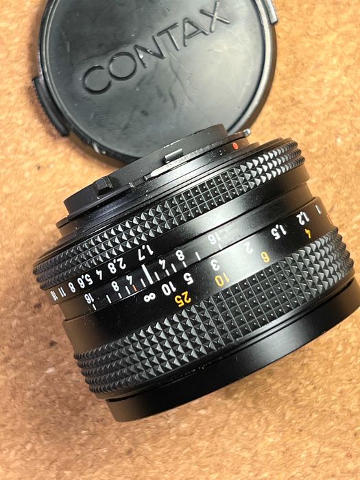 Contax Carl Zeiss Planar 50mm f/1.7