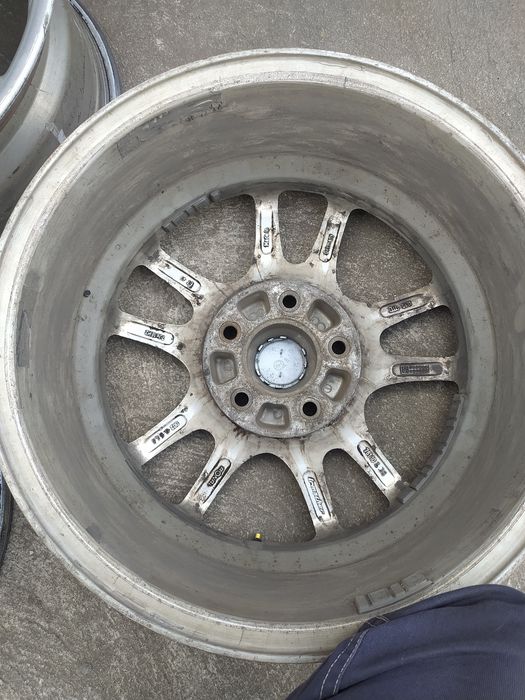 Продам диски 1 шт 1000 гр