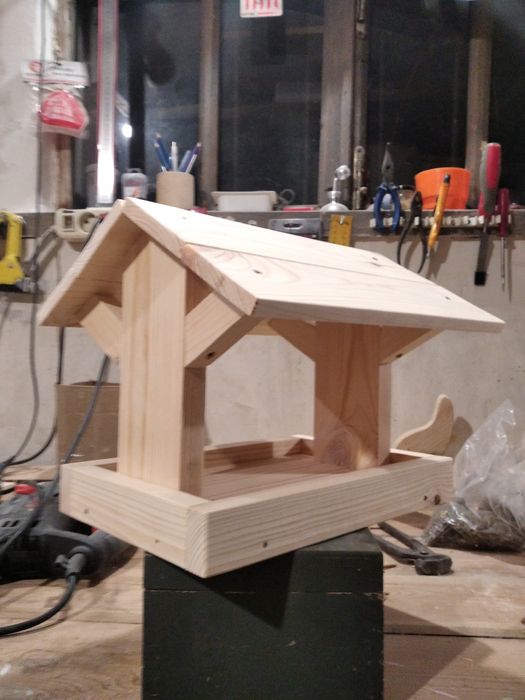 Годівничка для птахів + корм в подарунок