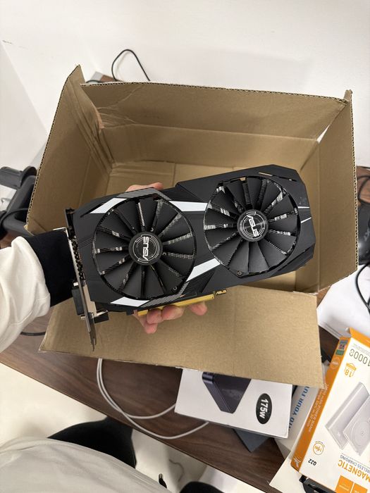 Видеокарта asus rx580