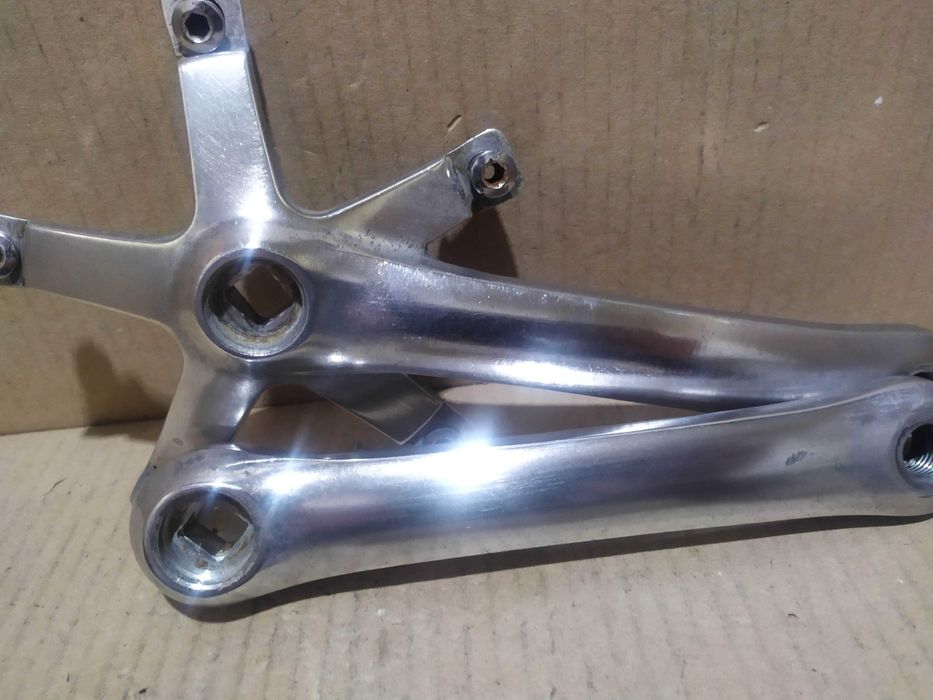 Шатуны Shimano 105 алюминий