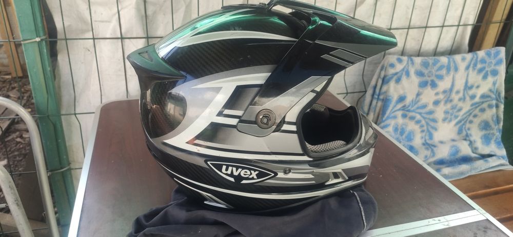 Мотошлем xl Uvex enduro carbon,