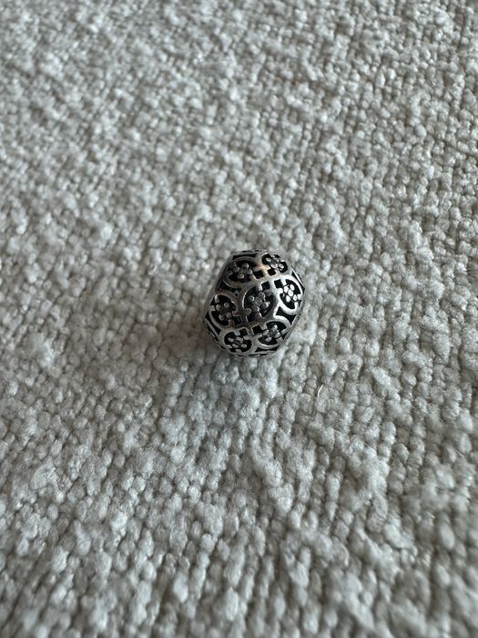 Pandora oryginalny charms ażurowy orient