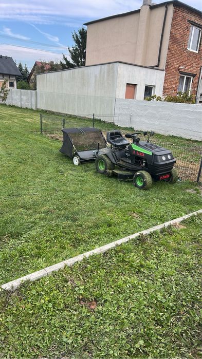 Traktorek do trawy bez kosza sprawny