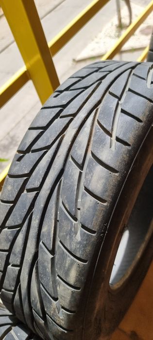 Vendo pneus para todo terreno , classificação de de competição seminovos!
