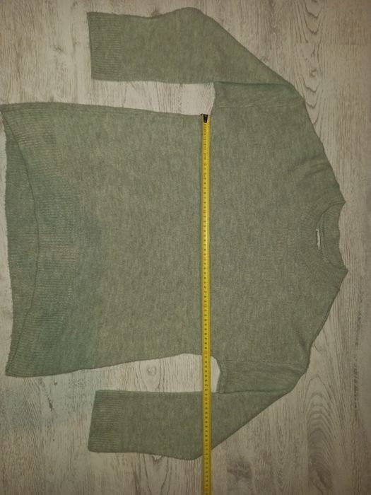 Sweter Stradivarius S