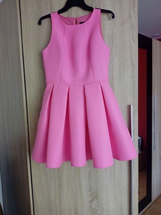 Sukienka na każdą okazję