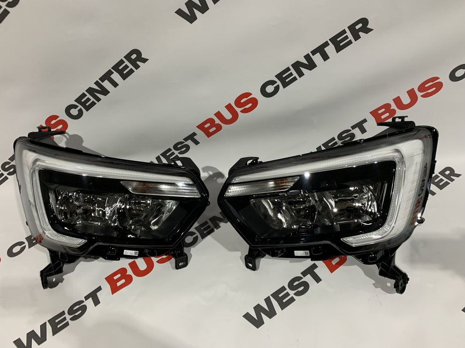 НОВА ОРИГІНАЛ Фара передня Renault Master 3 Рено Мастер 4 2019-