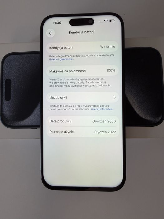 Iphone 15 pro niebieski 256gb kondycja 100%