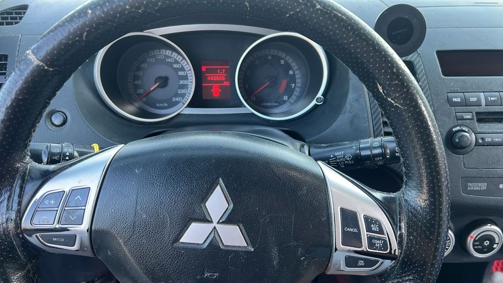 Продам mitsubishi outlander xl