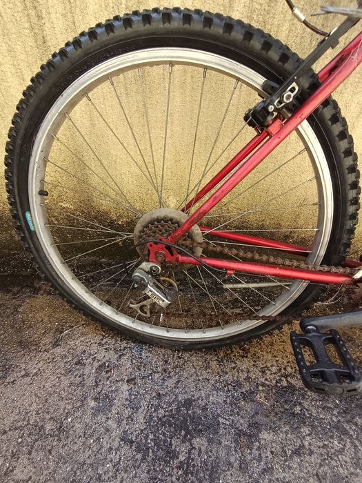 Bicicleta BTT Everest